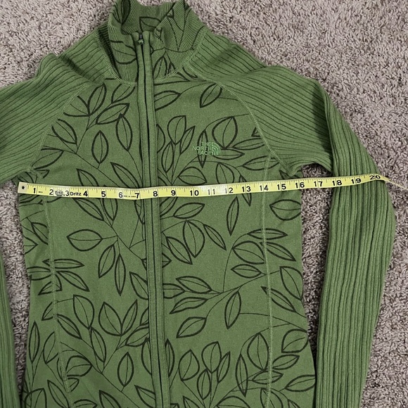 The North Face Olive Green Zip-Up Jacket - Picture 4 of 6